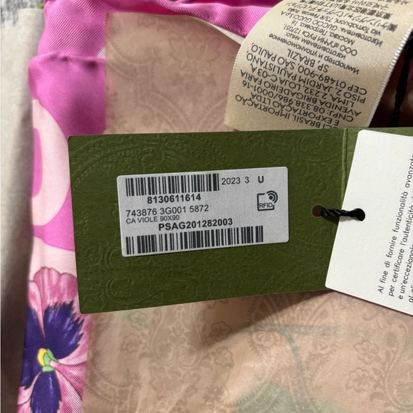 Gucci Pink Floral Silk Scarf - Picture 3 of 6
